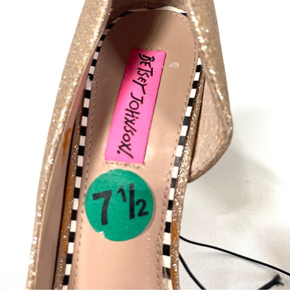 Betsey Johnson Gold Glitter Heels with Bow - Picture 6 of 12